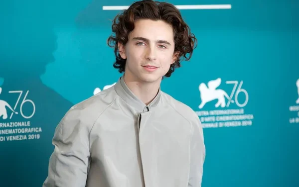 An Awkward Love Letter to Timothée Chalamet