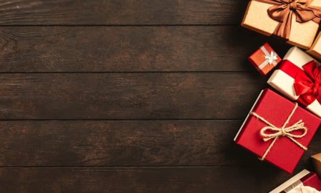 The Art Of Meaningful Gift Giving: Tips For This Holiday Season
